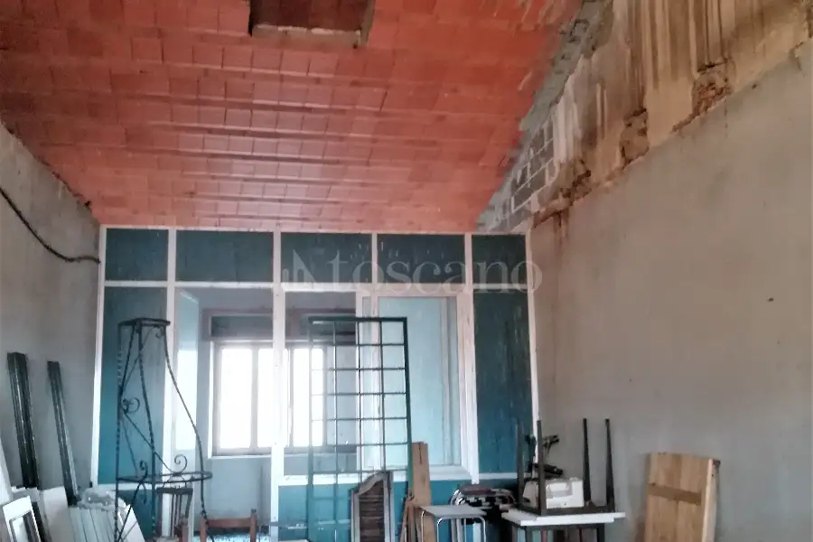 Palazzo in vendita di 280 mq a €310.000 (rif. 14/2023)