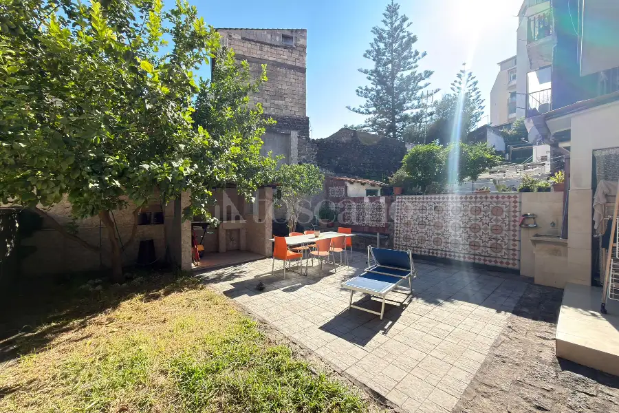Casa Indipendente in vendita di 161 mq a €230.000 (rif. 144/2026)