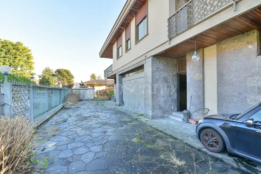 Villa in vendita di 370 mq a €525.000 (rif. 54/2025)