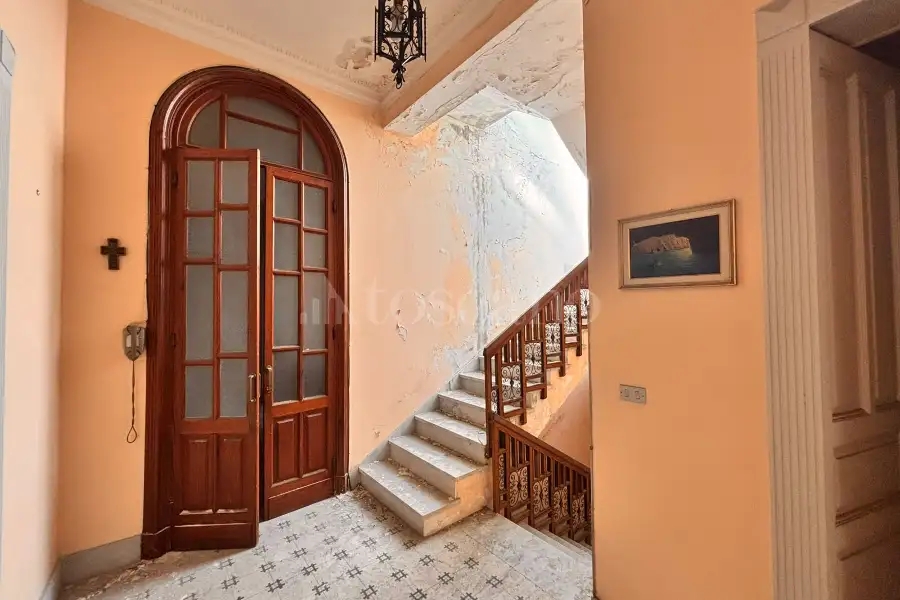 Casa Indipendente in vendita di 313 mq a €295.000 (rif. 134/2026)