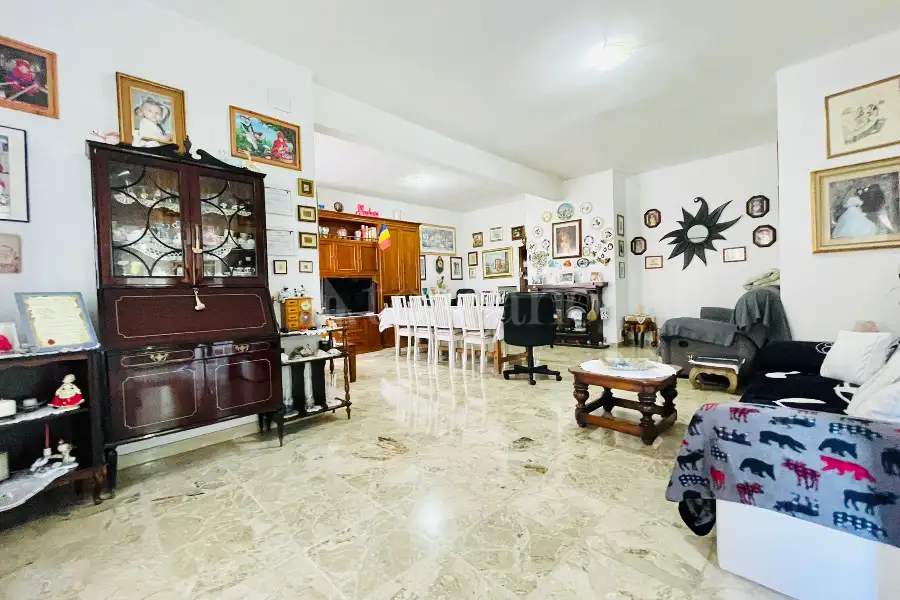 Villa in vendita di 337 mq a €719.000 (rif. 51/2025)