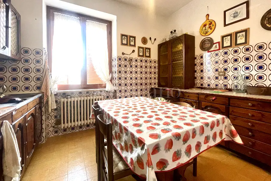 Villa in vendita di 400 mq a €295.000 (rif. 2/2026)