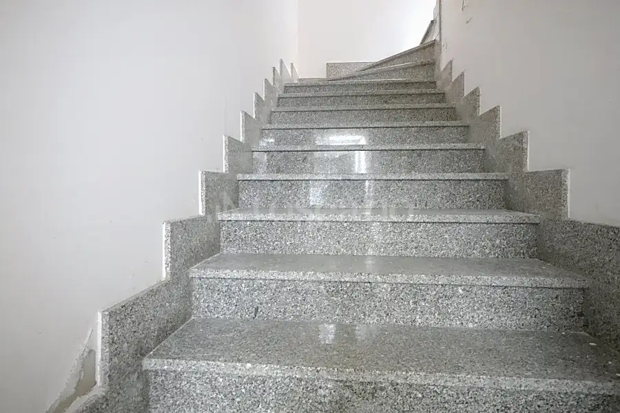 Negozio in vendita di 280 mq a €145.000 (rif. 201/2025)