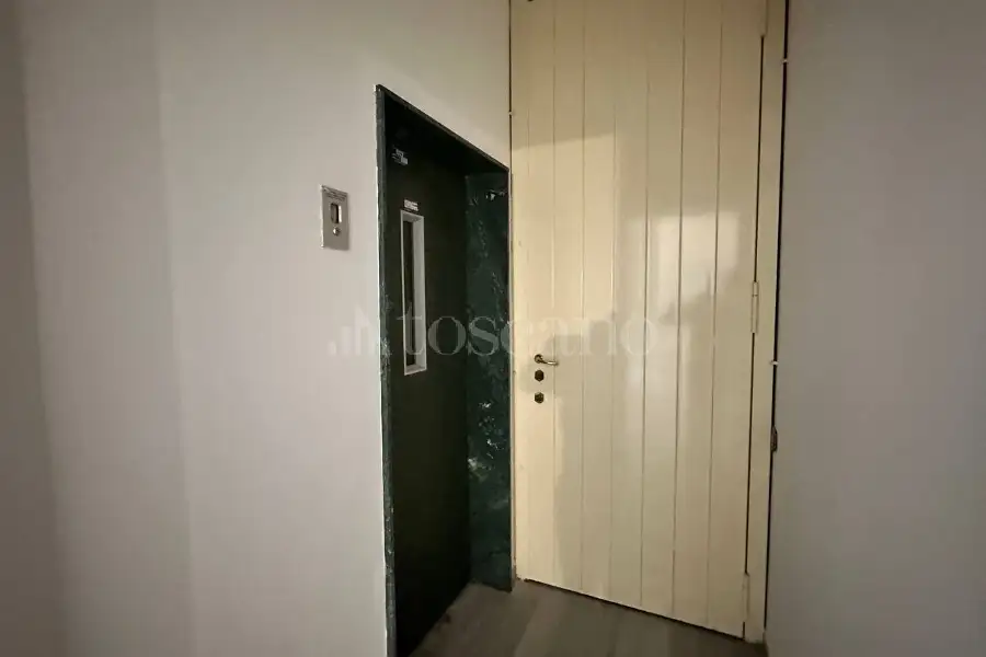 Villa Bifamiliare in vendita di 268 mq a €428.000 (rif. 140/2026)