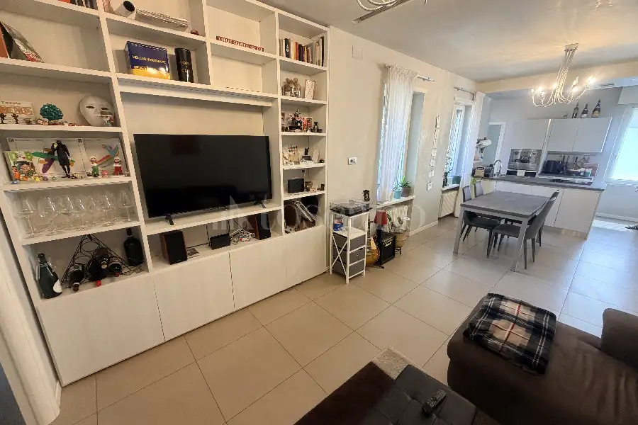 Casa in affitto di 105 mq a €1.450 (rif. 29/2026)