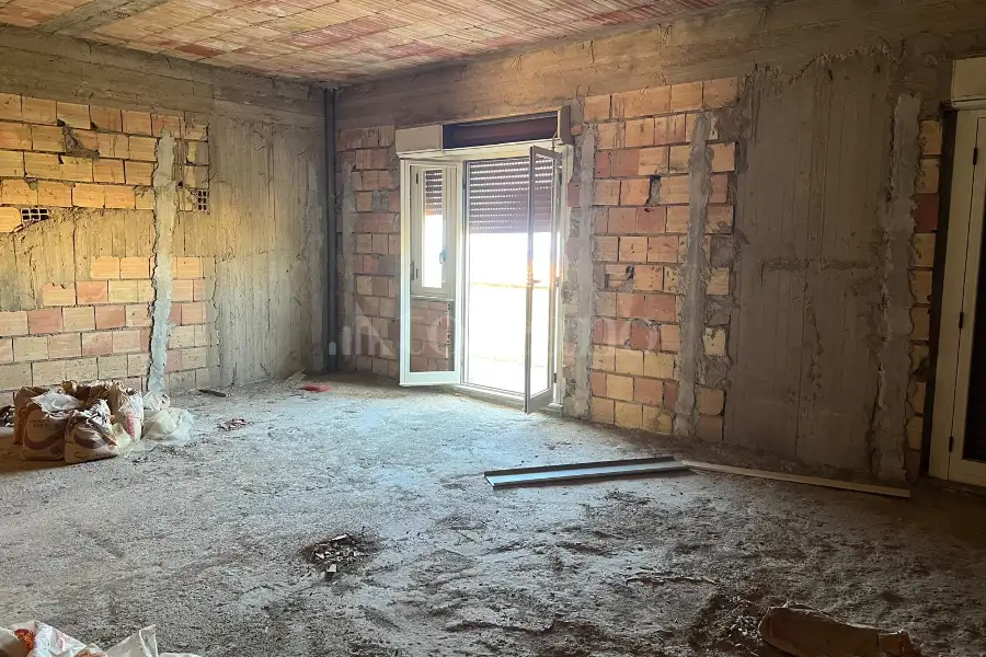 Casa in vendita di 140 mq a €78.000 (rif. 12/2025)