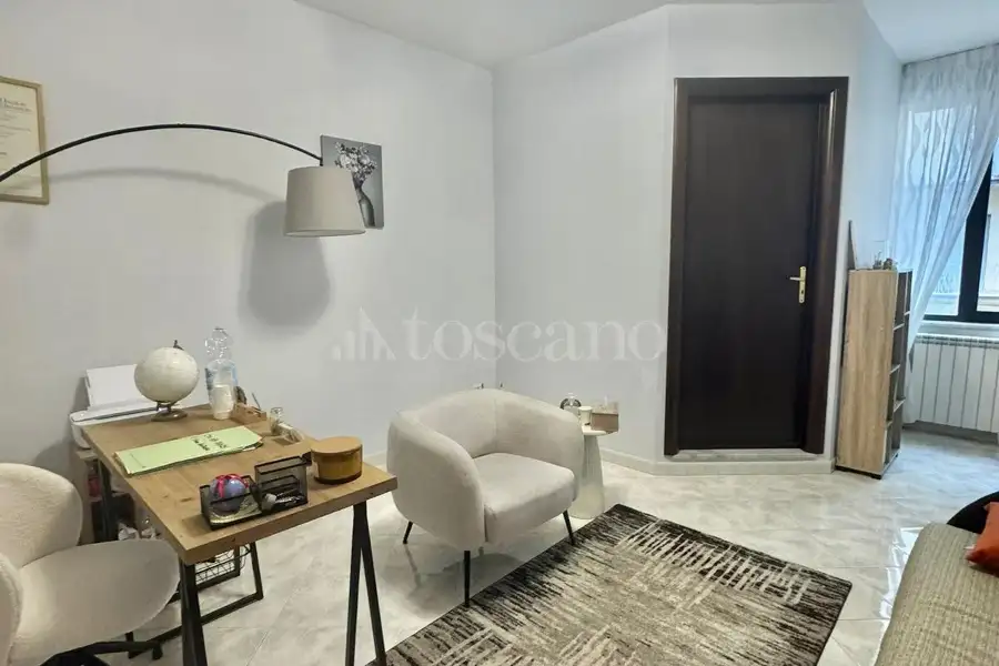 Ufficio in vendita di 100 mq a €190.000 (rif. 52/2026)