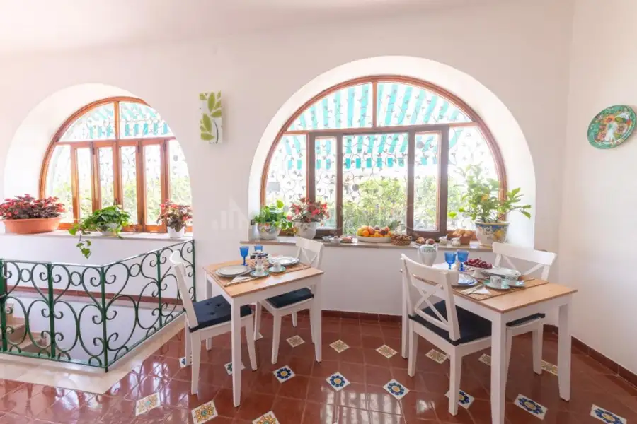 Villa in vendita di 500 mq a €1.080.000 (rif. 46/2025)