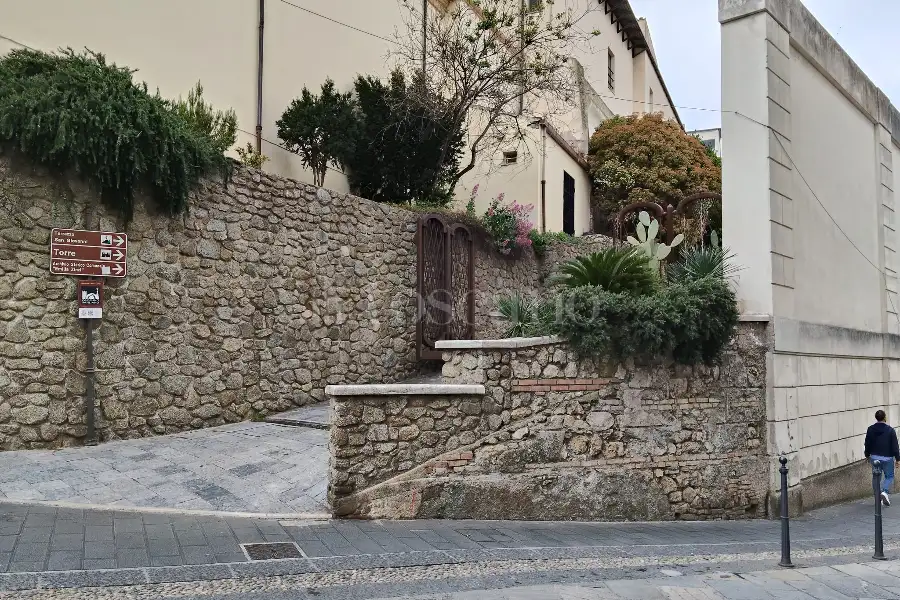 Ufficio in vendita di 180 mq a €269.000 (rif. 48/2026)
