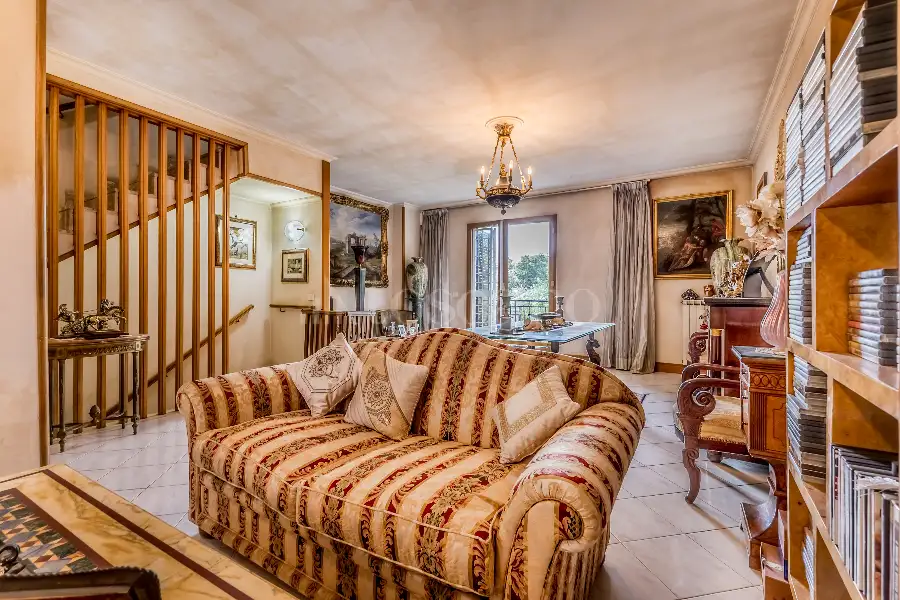 Villa in vendita di 200 mq a €489.000 (rif. 28/2026)