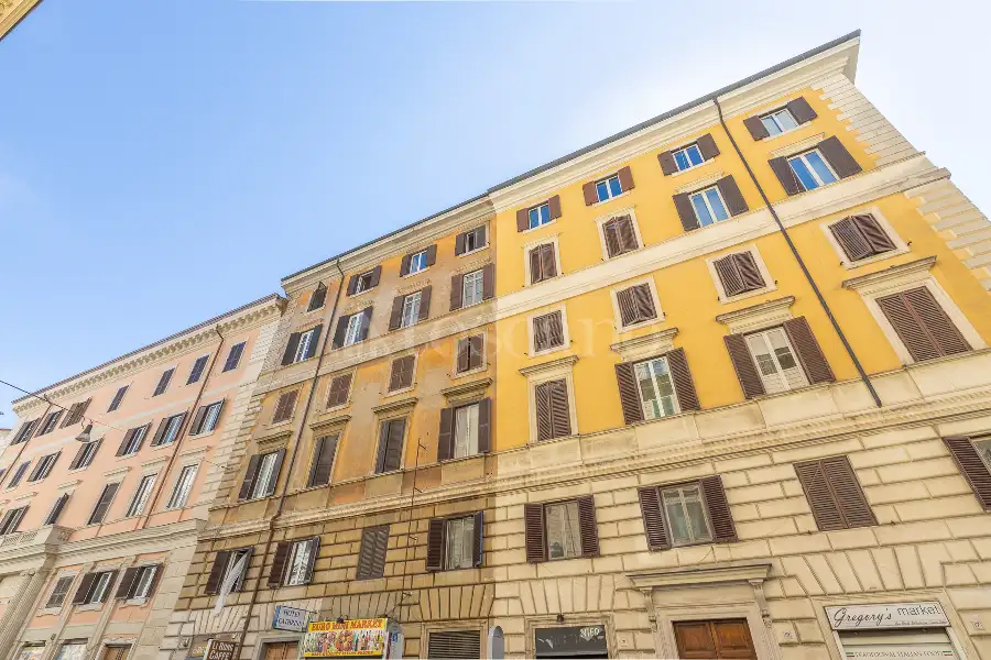 Casa in vendita di 66 mq a €690.000 (rif. 35/2026)