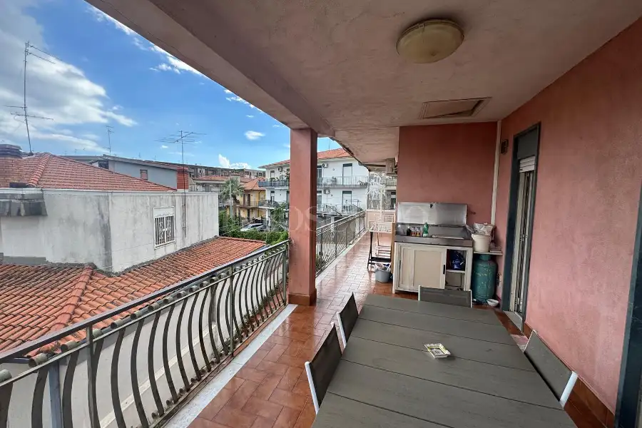 Villa Bifamiliare in vendita di 480 mq a €499.000 (rif. 171/2026)