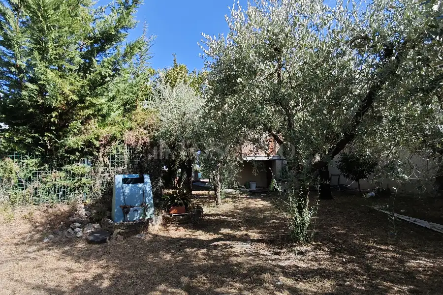 Casa in vendita di 270 mq a €340.000 (rif. 25/2026)