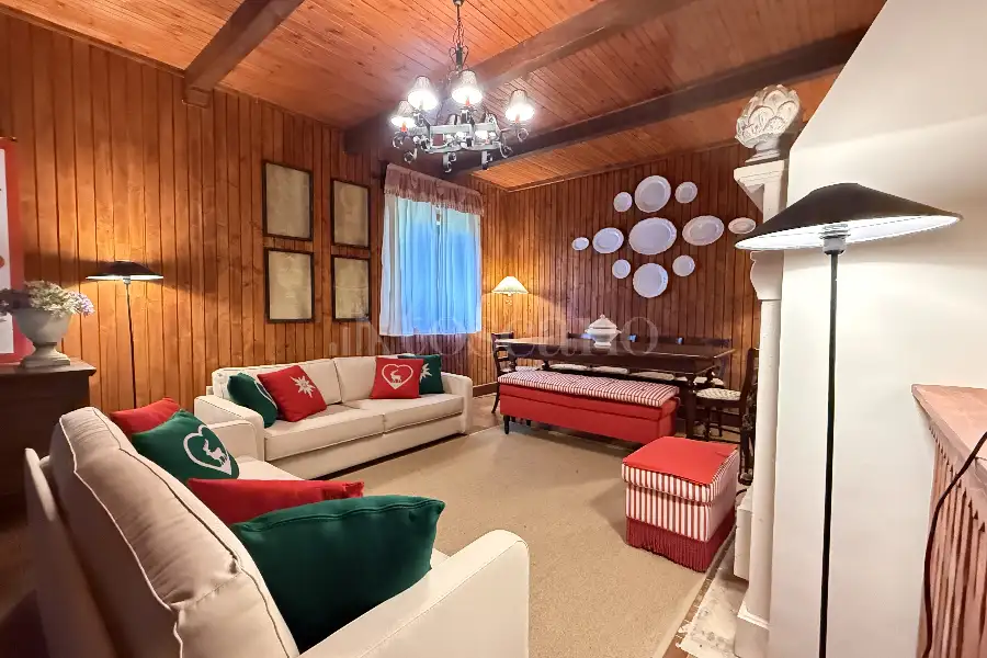 Villa Bifamiliare in vendita di 160 mq a €155.000 (rif. 12/2026)