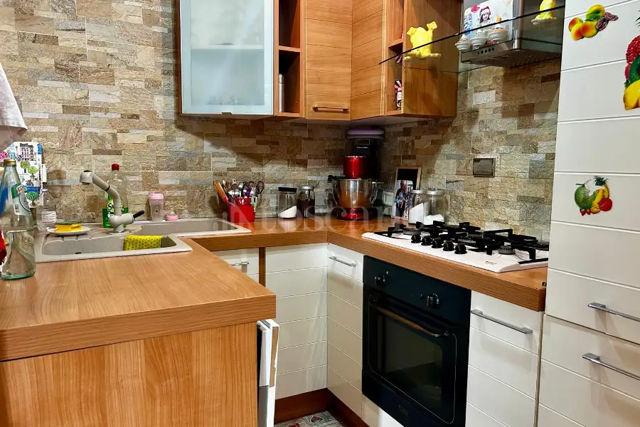 Villa in vendita di 370 mq a €699.000 (rif. 1/2026)