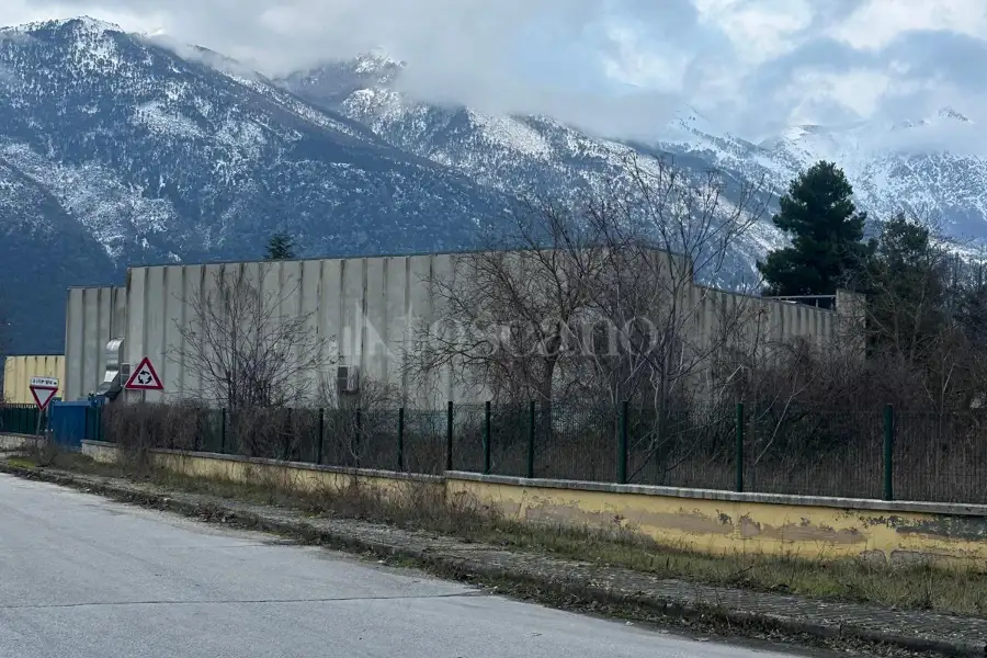 Capannone in vendita di 2.300 mq trattativa riservata (rif. 7/2025)