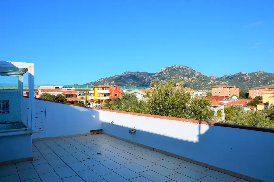 Villa Bifamiliare in vendita di 210 mq a €650.000 (rif. 39/2025)