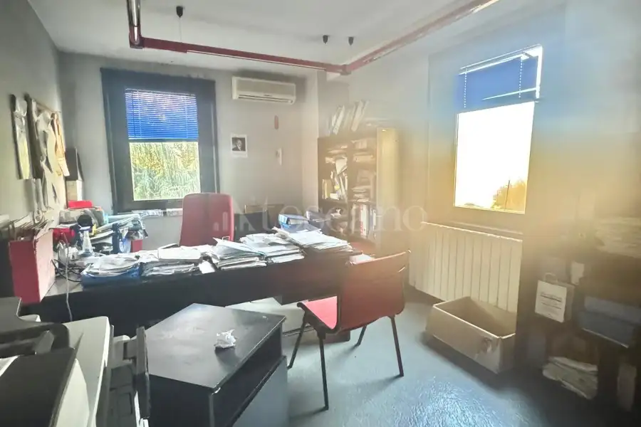 Capannone in affitto di 700 mq a €2.600 (rif. 72/2026)