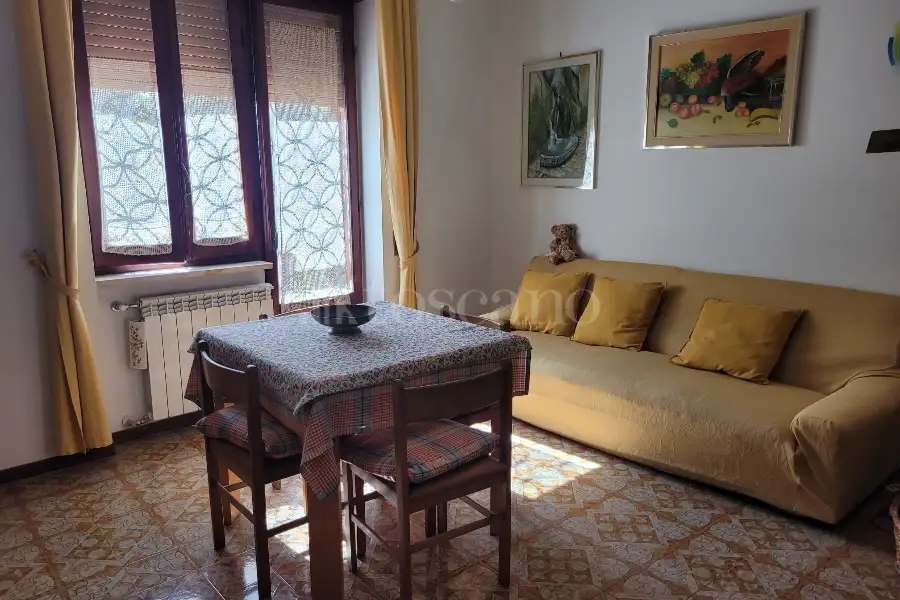 Casa in affitto di 105 mq a €900 (rif. 16/2026)