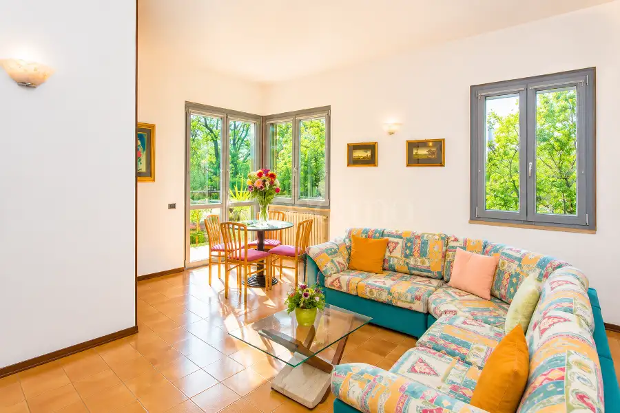 Villa in vendita di 350 mq a €890.000 (rif. 34/2025)