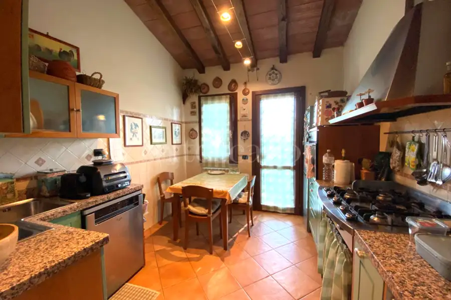 Villa in vendita di 250 mq a €499.000 (rif. 42/2025)