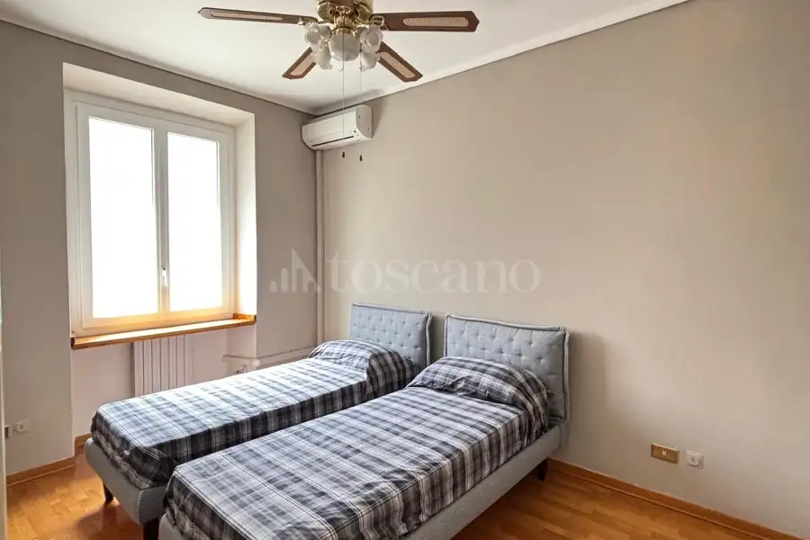 Casa in affitto di 140 mq a €4.400 (rif. 38/2025)