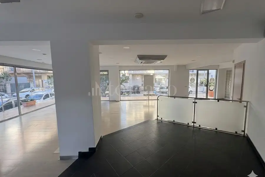Negozio in vendita di 199 mq a €269.000 (rif. 28/2026)