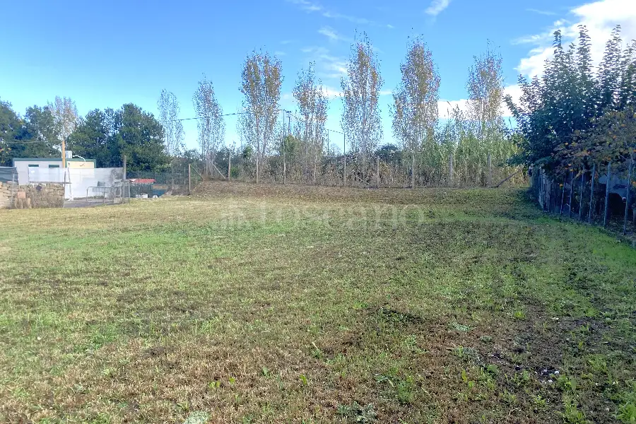 Edificabile Residenziali in vendita di 900 mq a €119.000 (rif. 41/2025)