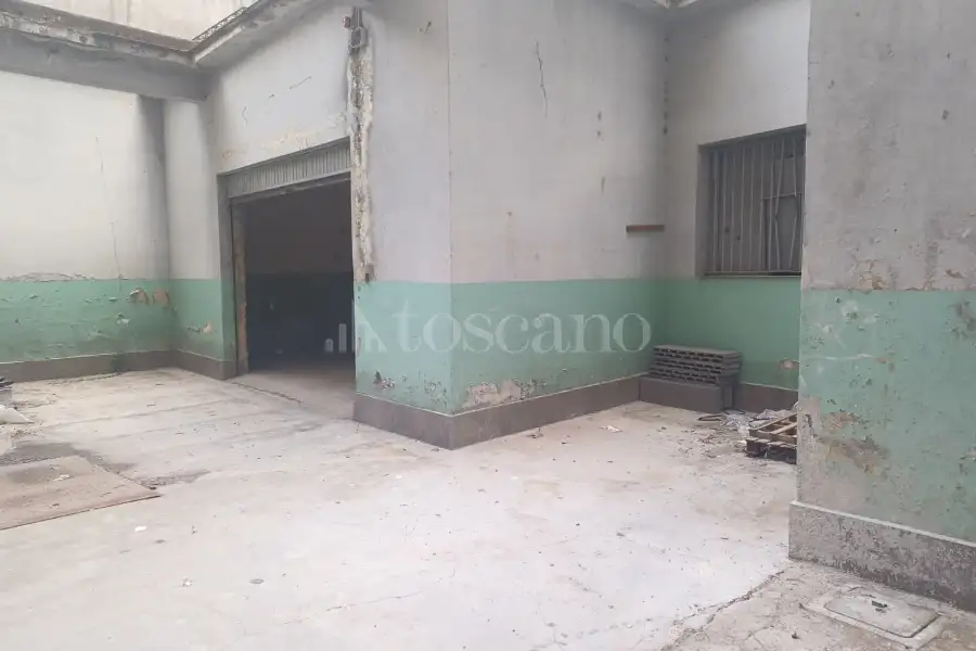 Ufficio in vendita di 870 mq a €650.000 (rif. 20/2025)
