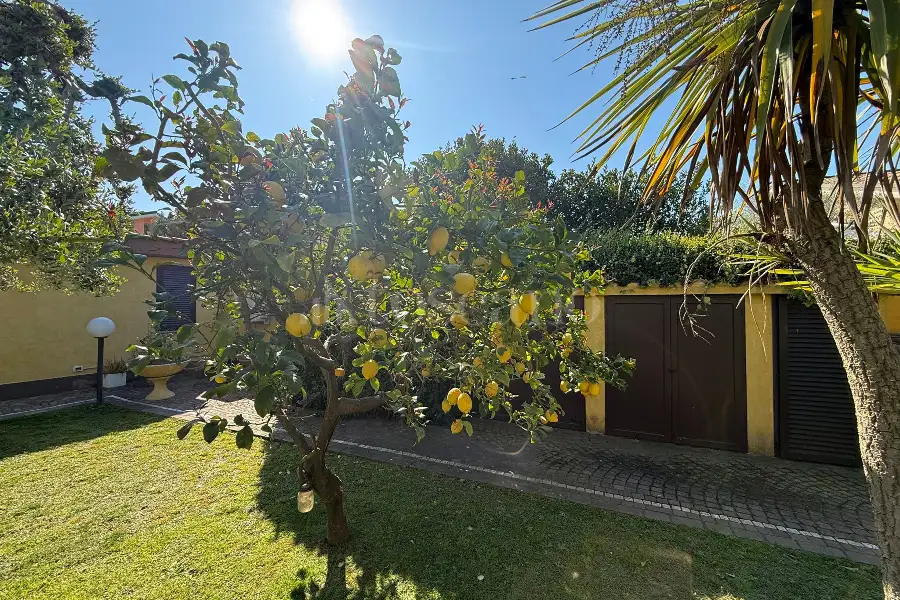 Villa in vendita di 200 mq a €549.000 (rif. 15/2026)