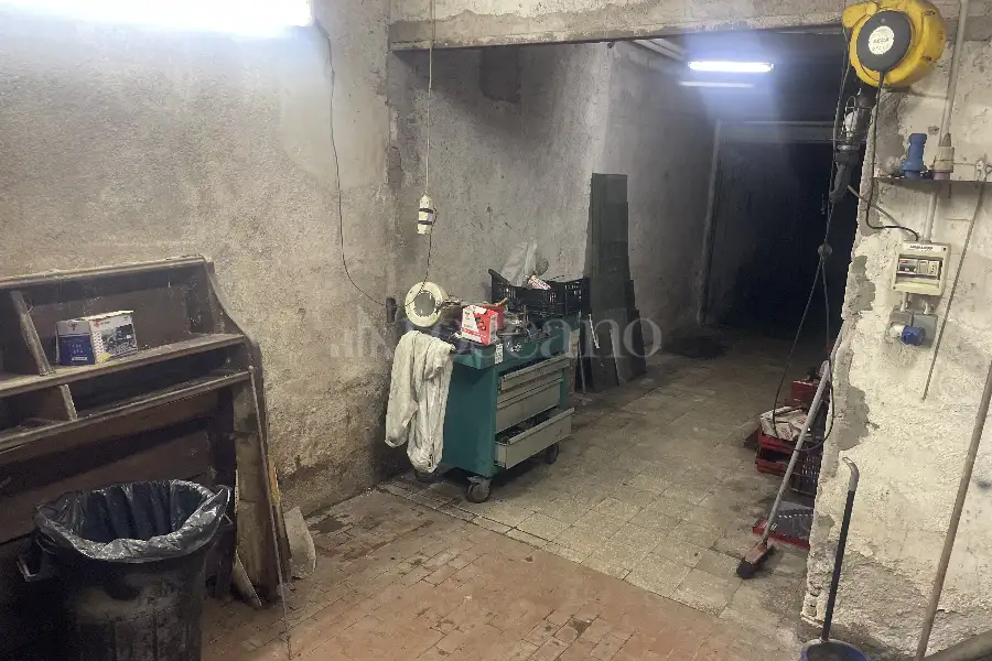 Box in vendita di 27 mq a €15.800 (rif. 68/2025)
