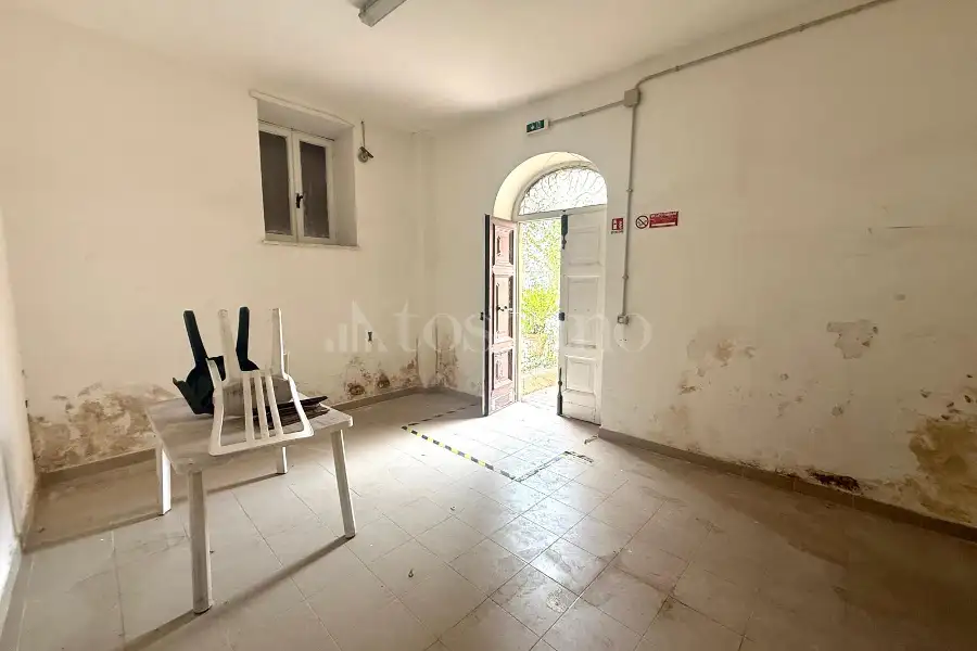 Laboratorio in vendita di 136 mq a €175.000 (rif. 15/2026)