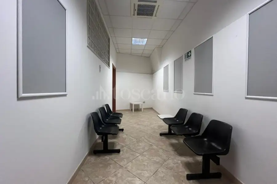 Ufficio in vendita di 45 mq a €59.000 (rif. 18/2026)