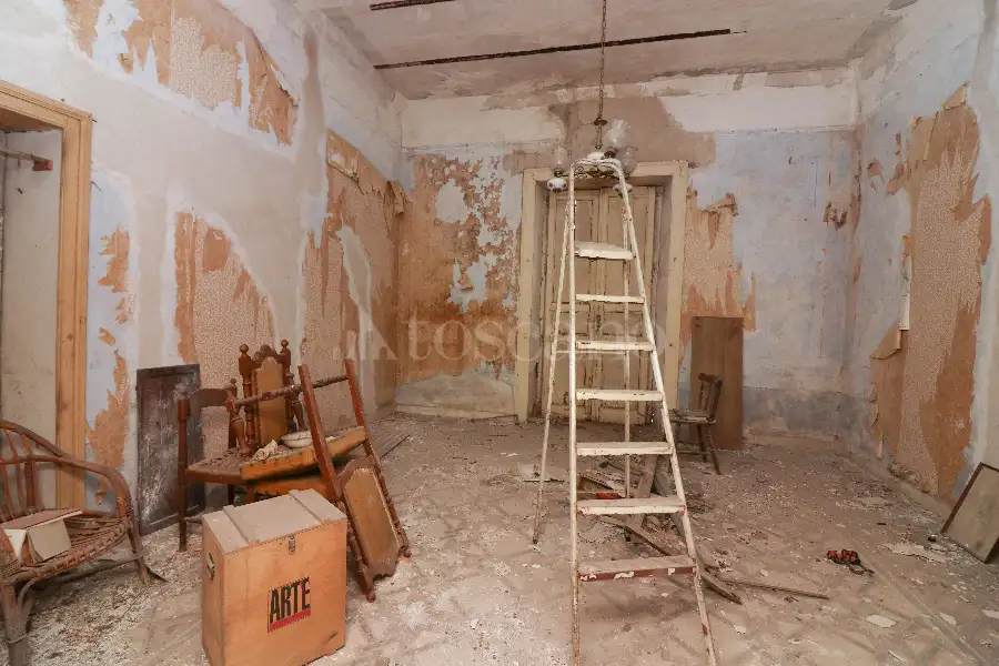 Casa Indipendente in vendita di 600 mq a €350.000 (rif. 27/2024)