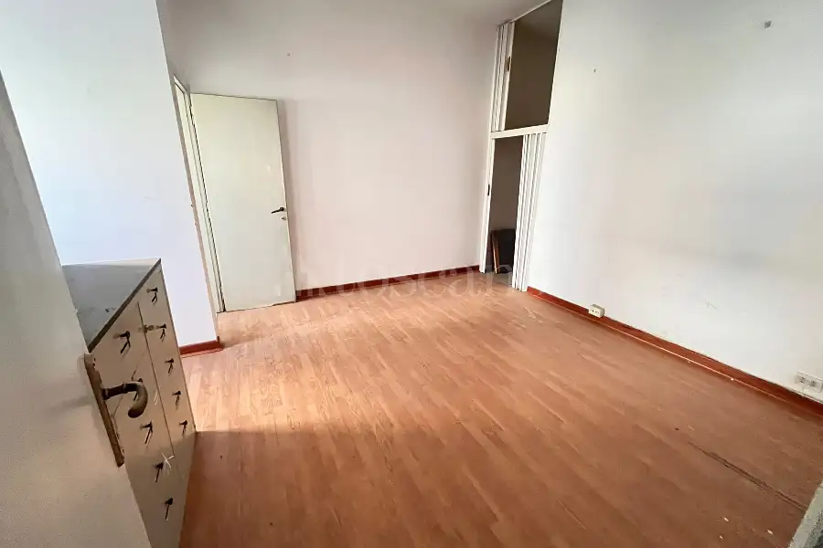 Negozio in vendita di 51 mq a €79.000 (rif. 45/2026)