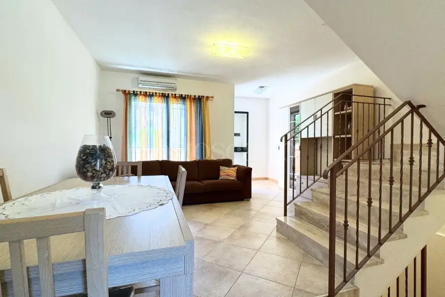 Villino a Schiera in vendita di 160 mq a €380.000 (rif. 48/2026)