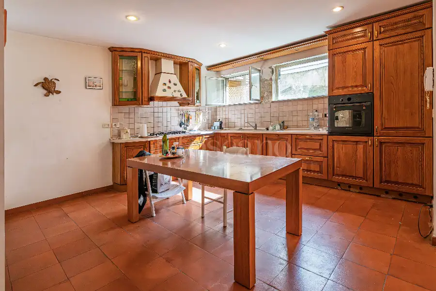Villino a Schiera in vendita di 200 mq a €220.000 (rif. 7/2026)