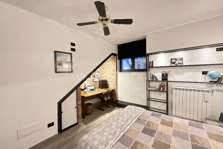 Loft in affitto di 90 mq a €1.100 (rif. 9/2026)