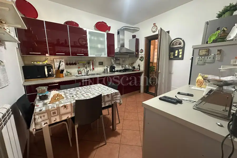 Villa Plurifamiliare in vendita di 140 mq a €305.000 (rif. 53/2026)