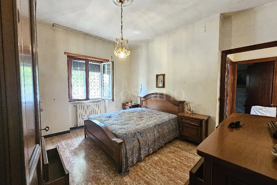 Villa Bifamiliare in vendita di 220 mq a €249.000 (rif. 28/2026)