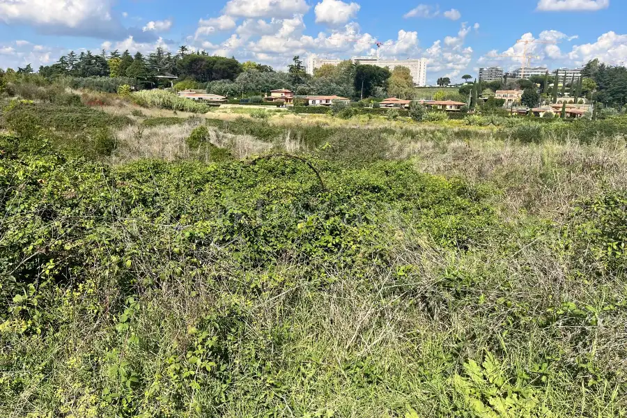 Edificabile Residenziali in vendita di 2.212 mq a €269.000 (rif. 41/2025)
