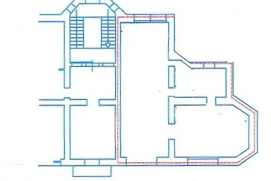 Negozio in vendita di 120 mq a €295.000 (rif. 25/2025)