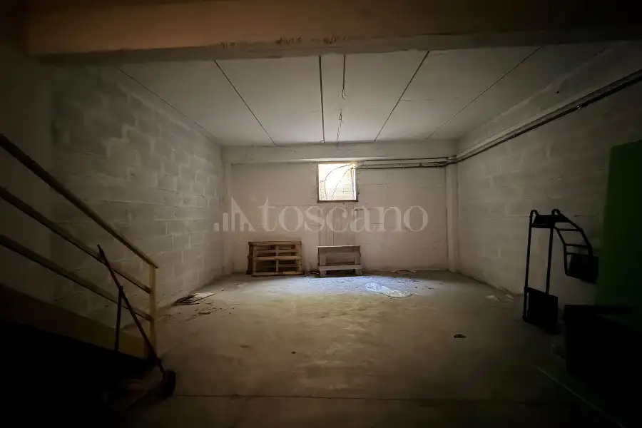 Negozio in vendita di 77 mq a €119.000 (rif. 39/2026)