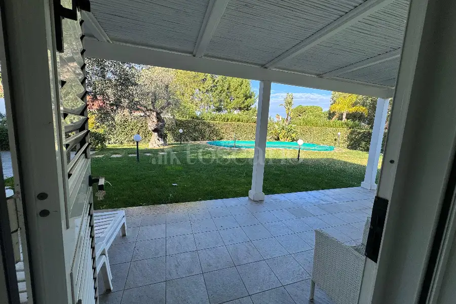 Villa in vendita di 100 mq a €615.000 (rif. 31/2025)