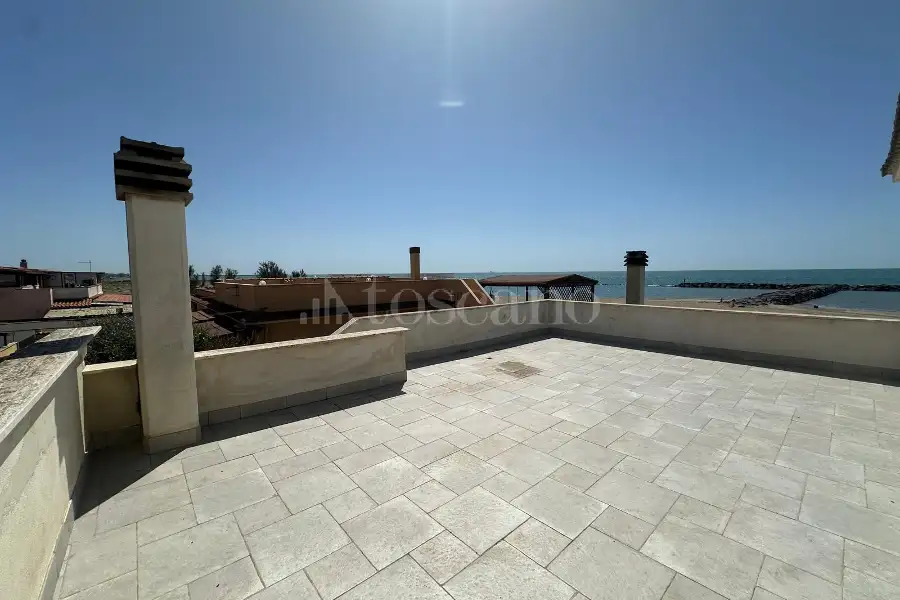 Villa Bifamiliare in vendita di 120 mq trattativa riservata (rif. 41/2026)