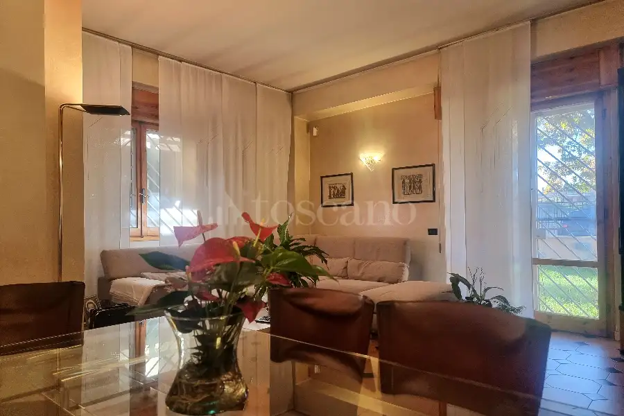 Villa Bifamiliare in vendita di 184 mq a €360.000 (rif. 42/2025)