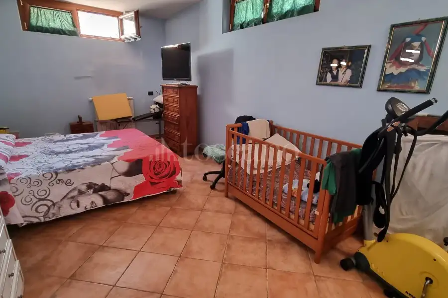 Villa in vendita di 240 mq a €450.000 (rif. 17/2026)