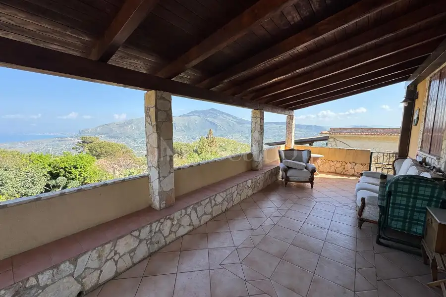 Villa in vendita di 69 mq a €249.000 (rif. 33/2026)