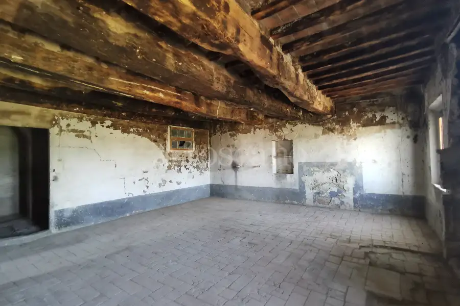 Casale in vendita di 1.200 mq a €470.000 (rif. 35/2023)