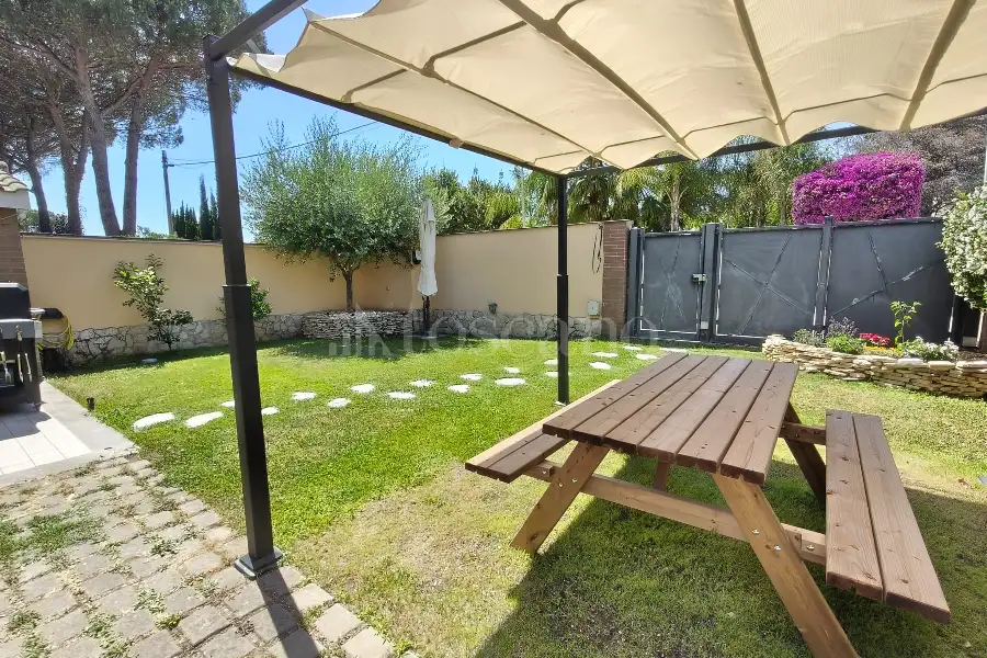 Villa in vendita di 160 mq a €375.000 (rif. 39/2026)